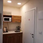 Dizengoff Inn Apartments